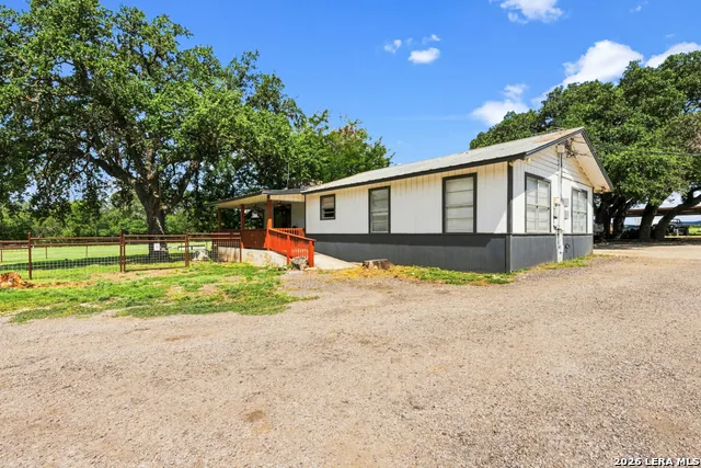 285 OBST RD Bulverde, TX 78163