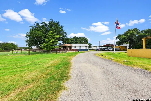 285 OBST RD Bulverde, TX 78163
