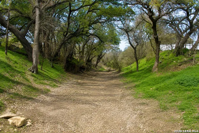 285 OBST RD Bulverde, TX 78163