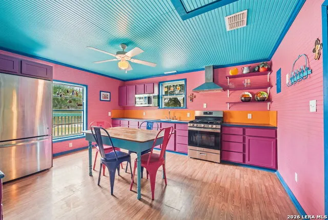 1539 County Road 188 Karnes City, TX 78118