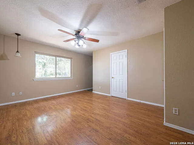 1935 E Fm 1518 St Hedwig, TX 78152