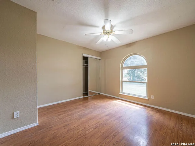 1935 E Fm 1518 St Hedwig, TX 78152