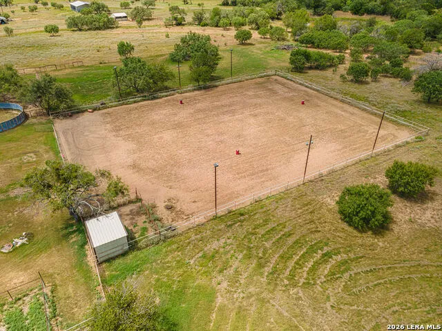 1935 E Fm 1518 St Hedwig, TX 78152