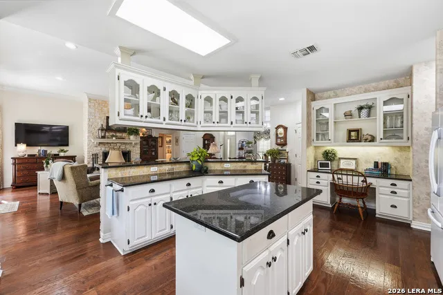 1196 Loch Seguin, TX 78155