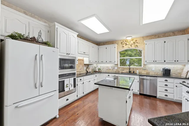 1196 Loch Seguin, TX 78155