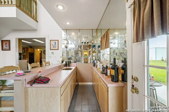 210 Tolle Rd Cibolo, TX 78108