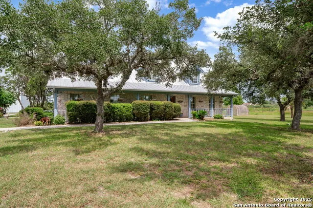 210 Tolle Rd Cibolo, TX 78108