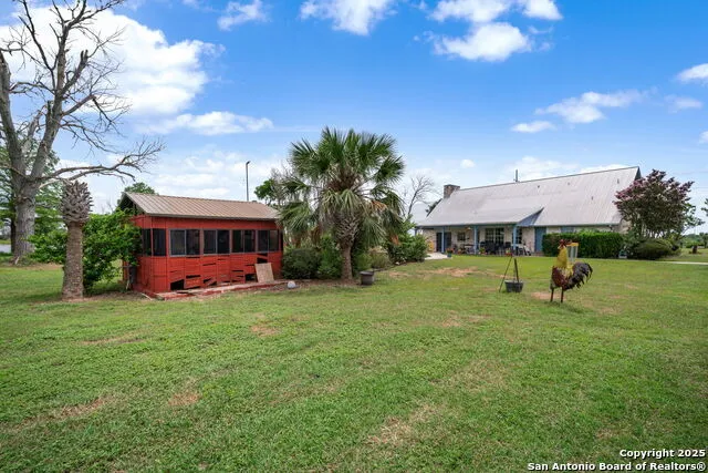 210 Tolle Rd Cibolo, TX 78108
