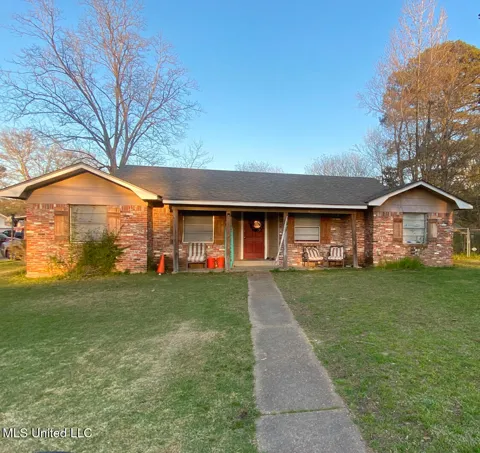 170 Belaire Drive