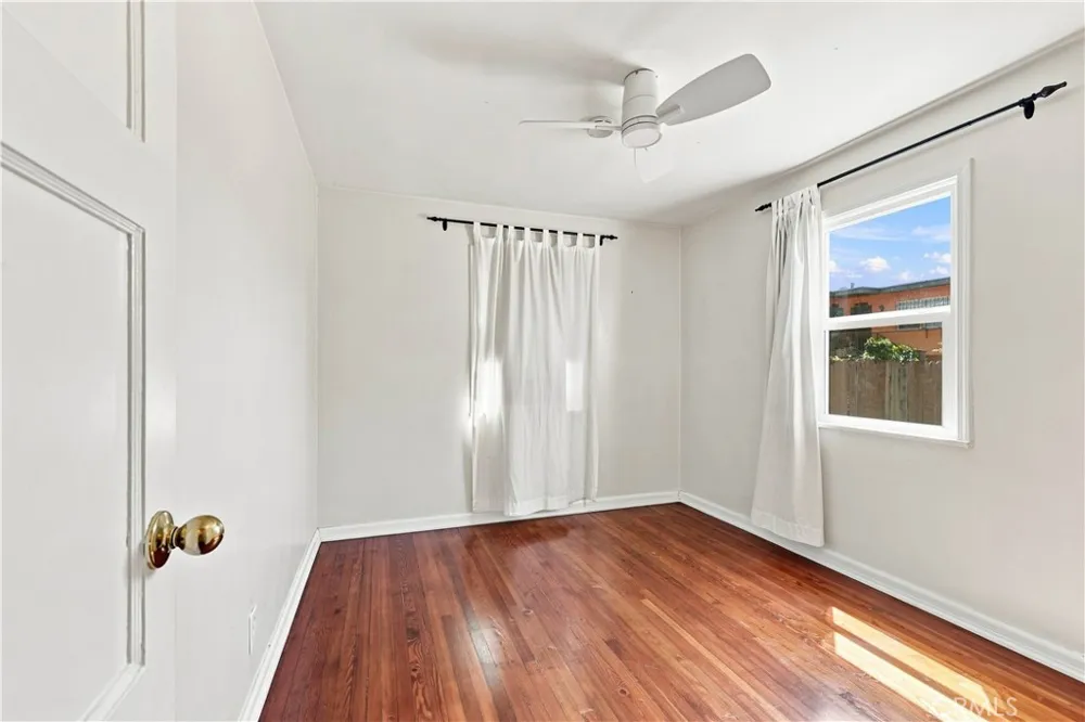 5701 Fair North Hollywood, CA 91601