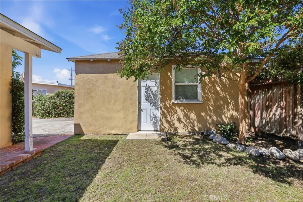 5701 Fair North Hollywood, CA 91601