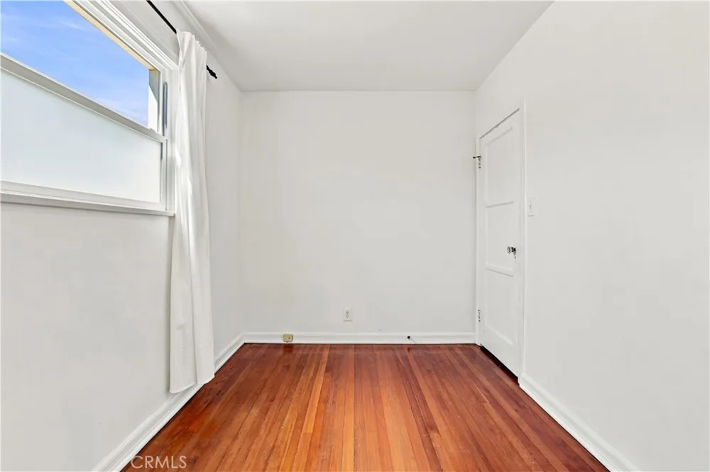 5701 Fair North Hollywood, CA 91601