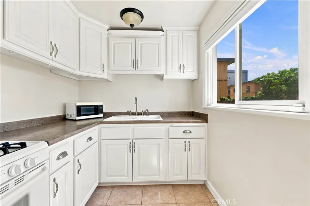 5701 Fair North Hollywood, CA 91601