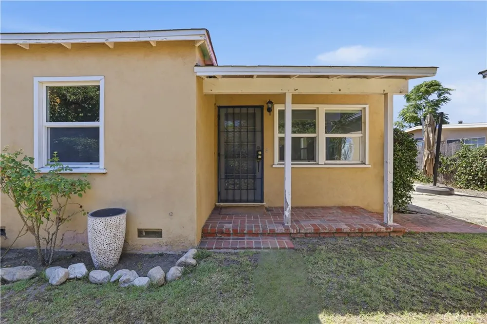 5701 Fair North Hollywood, CA 91601