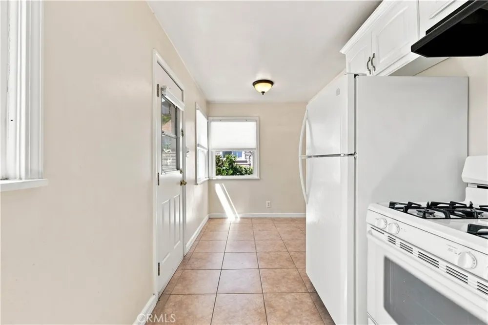 5701 Fair North Hollywood, CA 91601