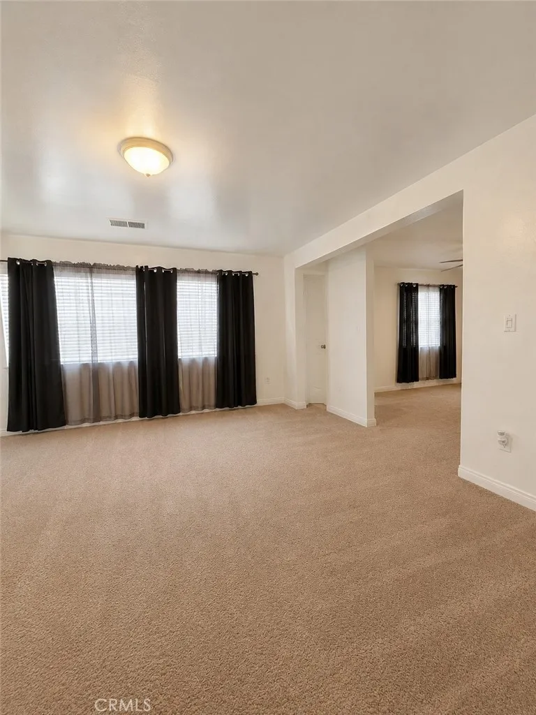 8910 Staten Island Bakersfield, CA 93311