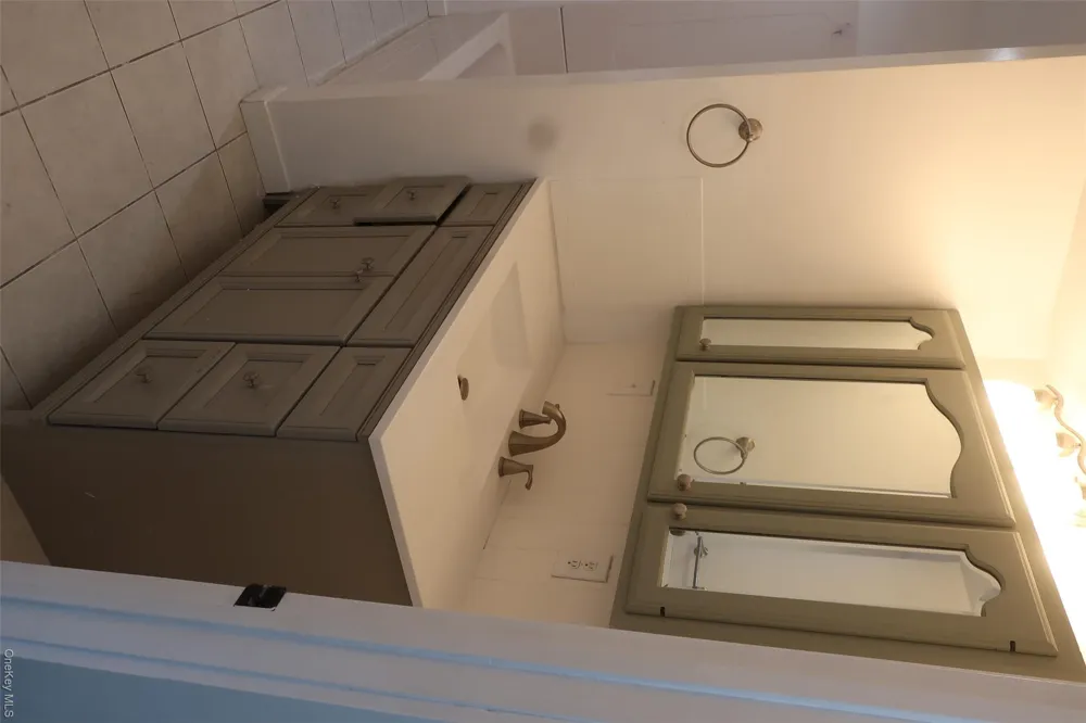 15 Goshen Avenue #2 Washingtonville, NY 10992
