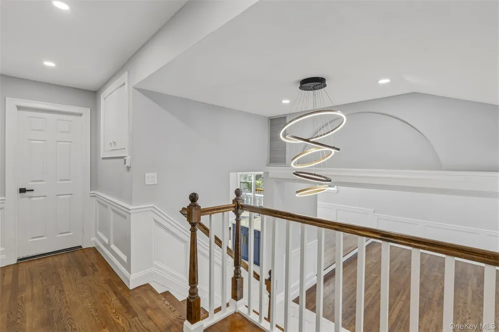 2599 Orr Street Merrick, NY 11566