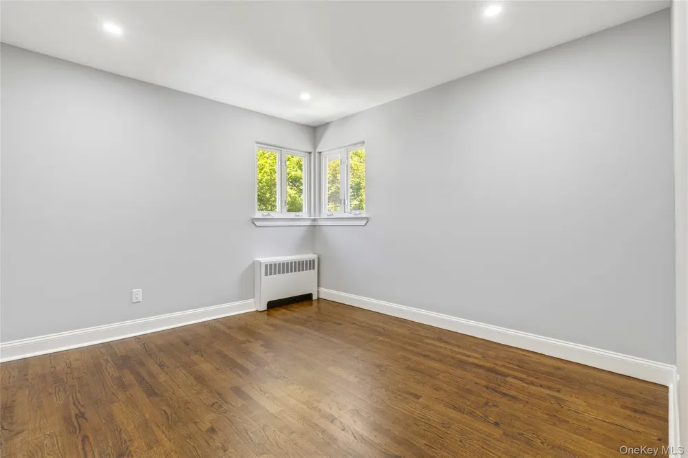 2599 Orr Street Merrick, NY 11566