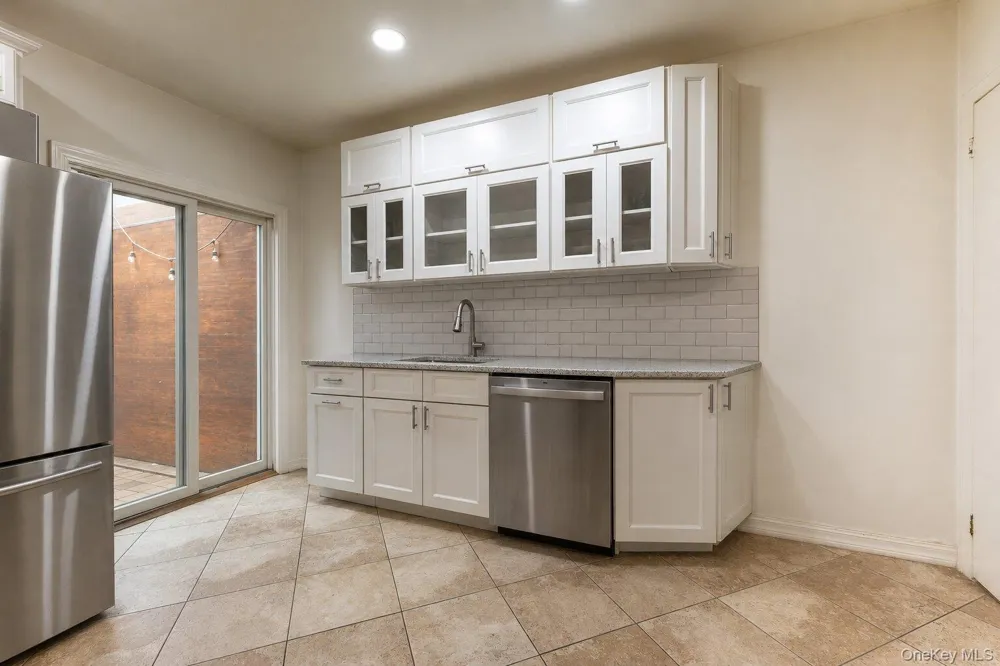 85-40 79th Street Woodhaven, NY 11421