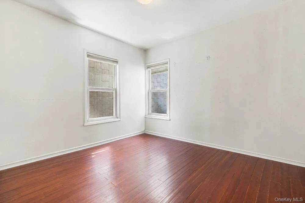 85-40 79th Street Woodhaven, NY 11421