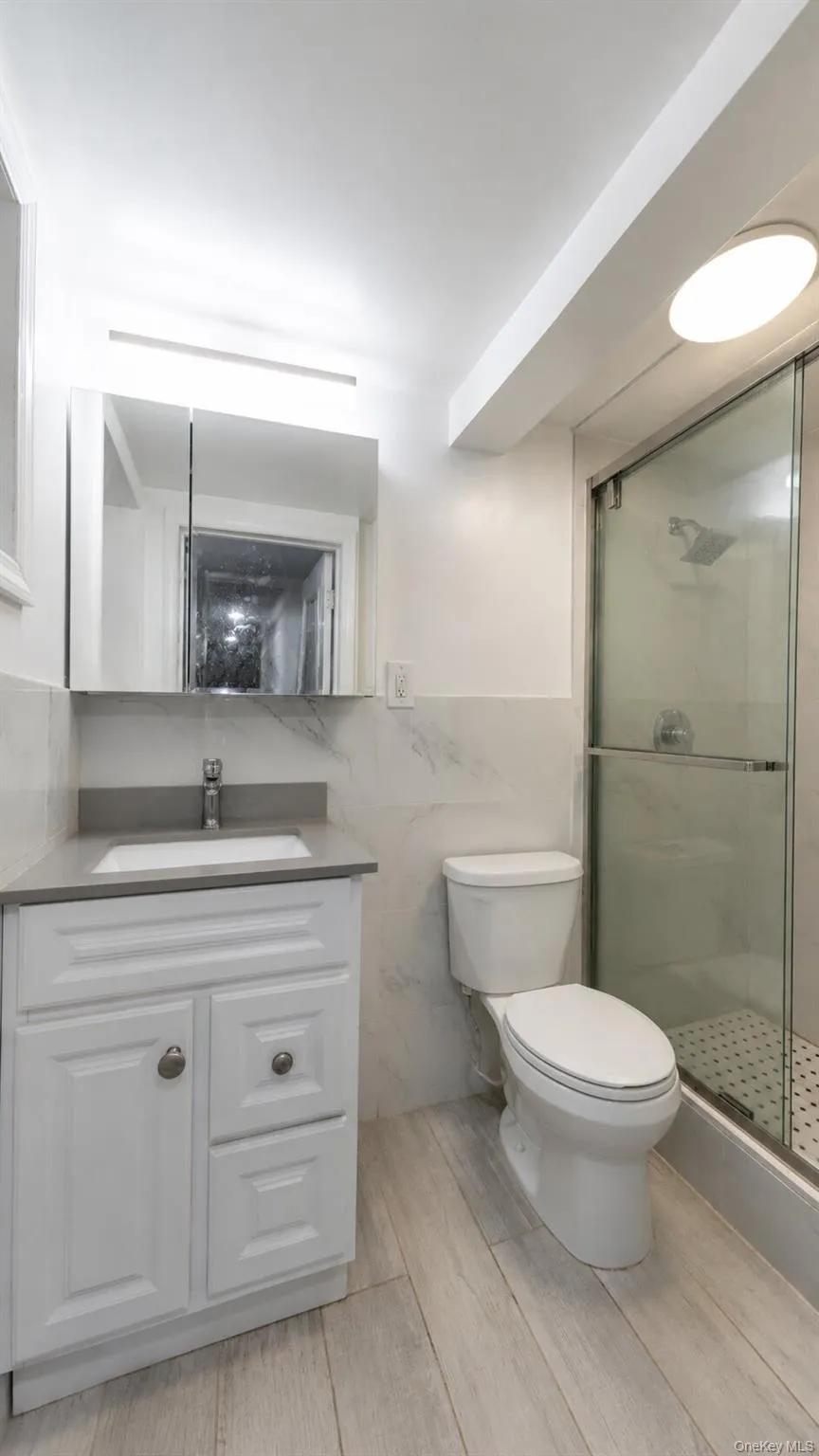 85-40 79th Street Woodhaven, NY 11421
