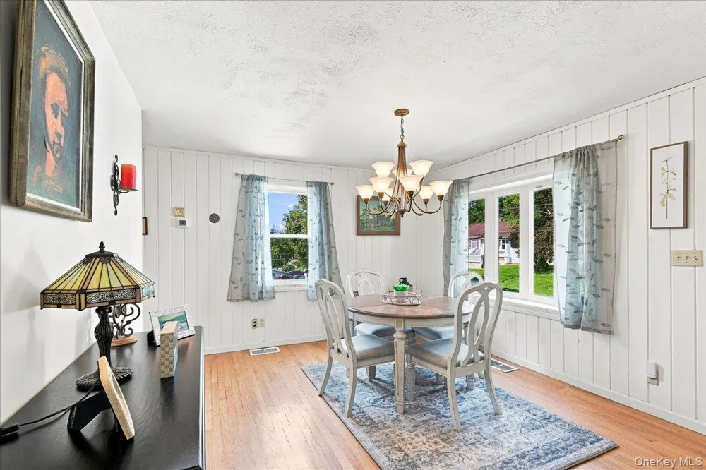 34 Fairfax Road Fishkill, NY 12524