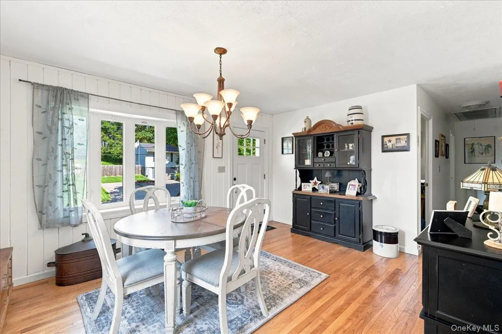 34 Fairfax Road Fishkill, NY 12524