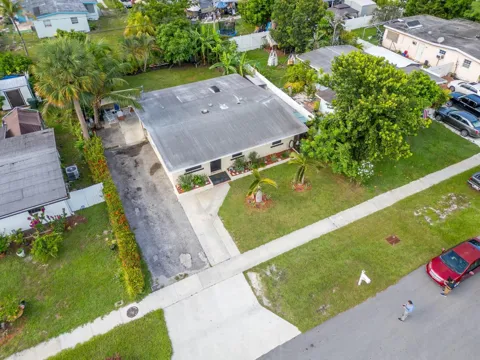 172 JAMAICA DRIVE