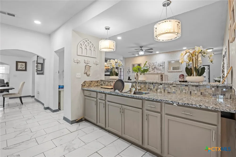 811 Ward Street Marlin, TX 76661