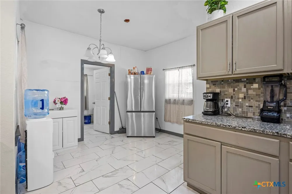 811 Ward Street Marlin, TX 76661