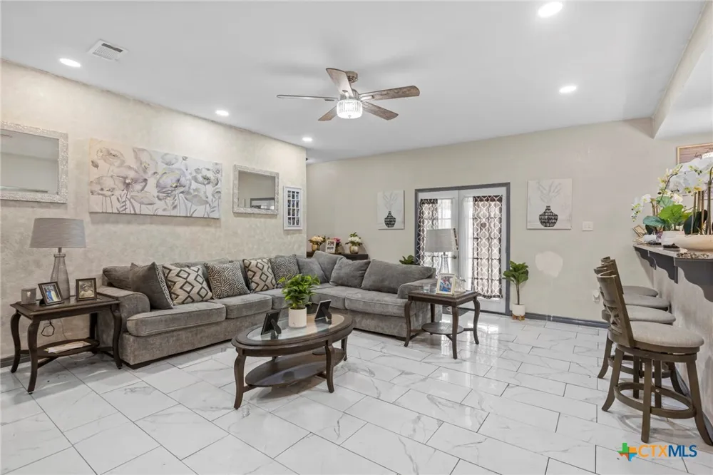 811 Ward Street Marlin, TX 76661