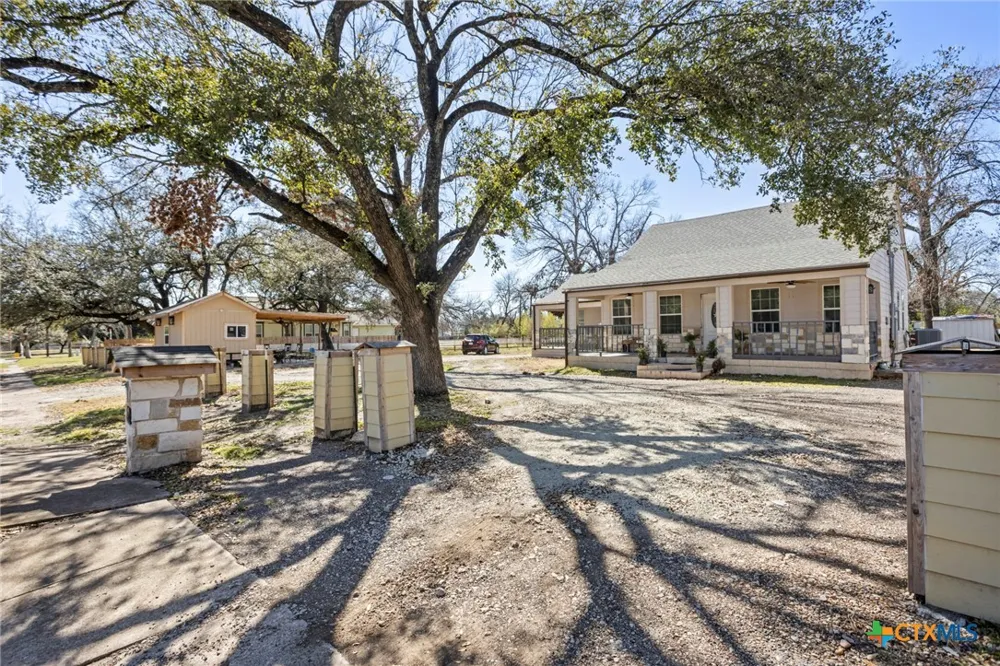 811 Ward Street Marlin, TX 76661