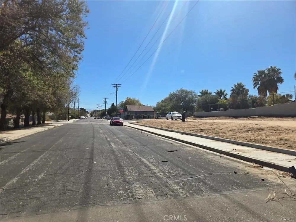 third st Victorville, CA 92395