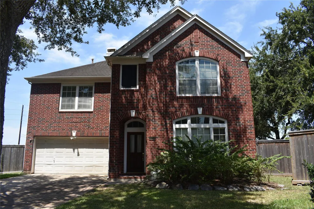 4214 Creek Ridge Lane Missouri City, TX 77459
