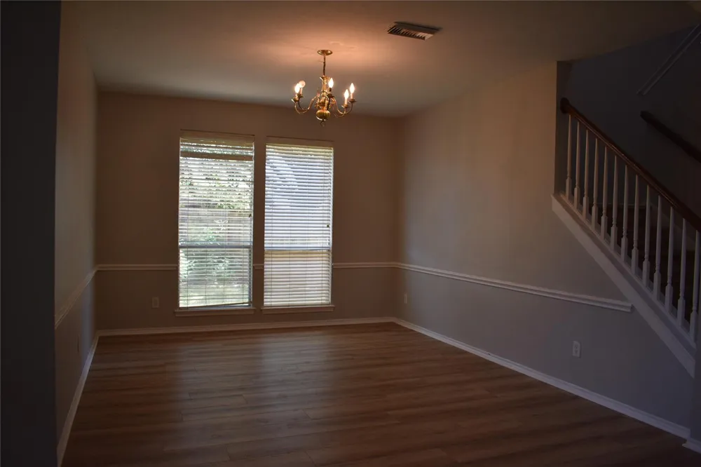 4214 Creek Ridge Lane Missouri City, TX 77459