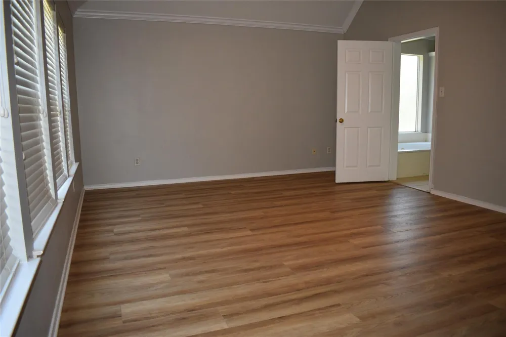 4214 Creek Ridge Lane Missouri City, TX 77459