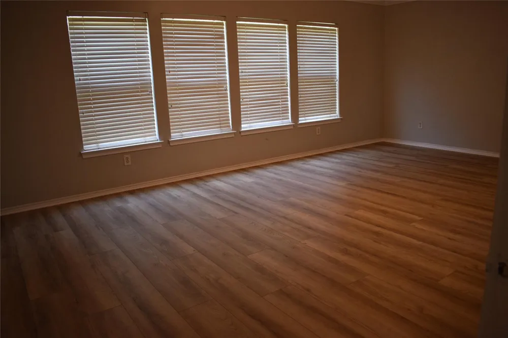 4214 Creek Ridge Lane Missouri City, TX 77459