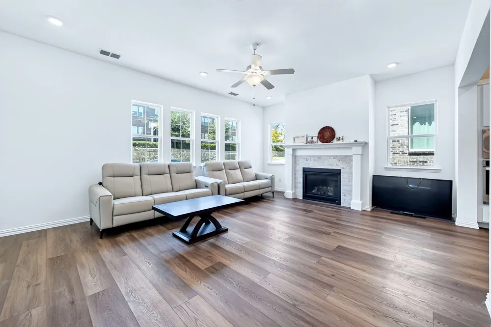836 Utica Drive McKinney, TX 75069