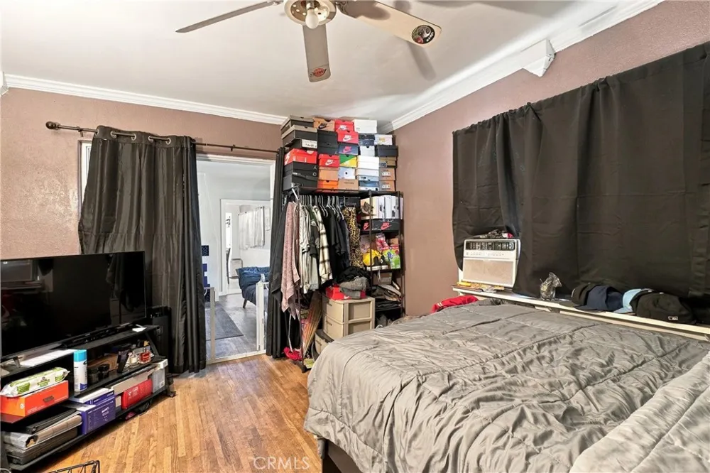 9606 Palmetto Fontana, CA 92335