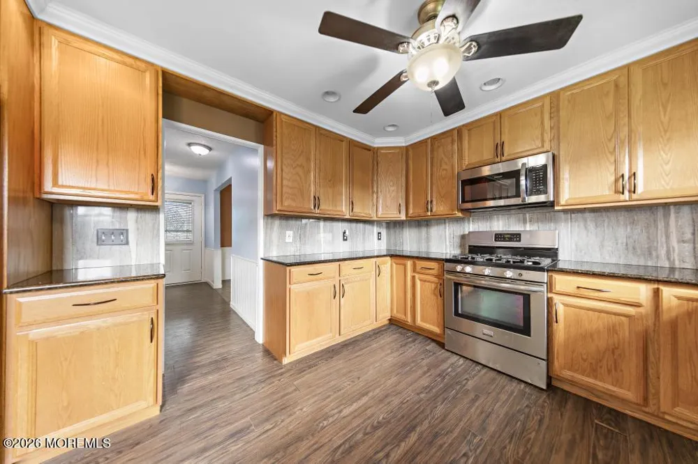 14 Oneida Avenue Waretown, NJ 08758
