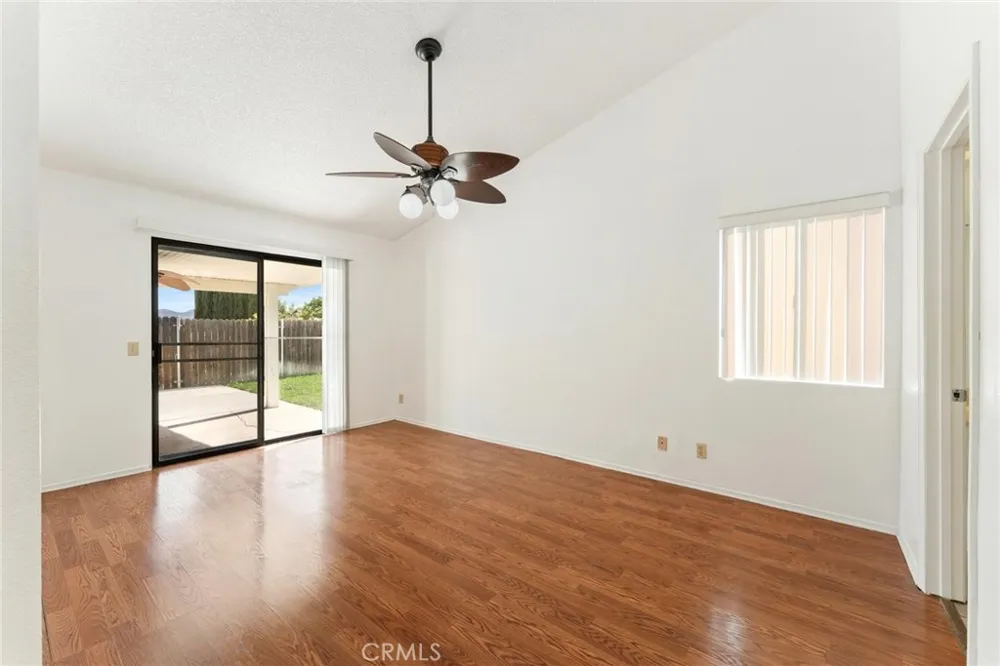 1489 S Palm Avenue Hemet, CA 92543