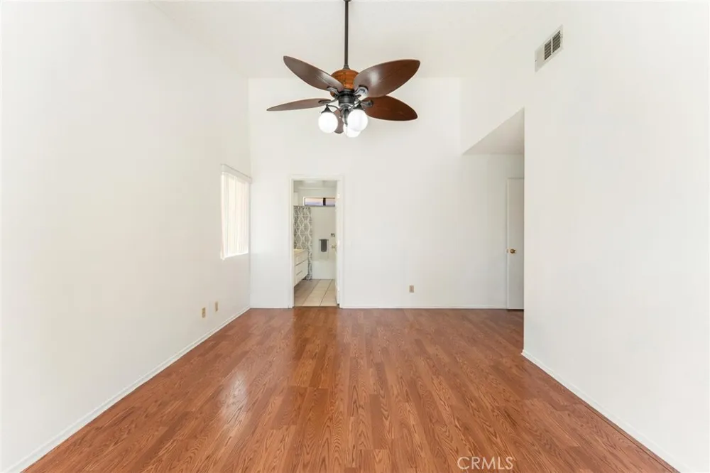 1489 S Palm Avenue Hemet, CA 92543