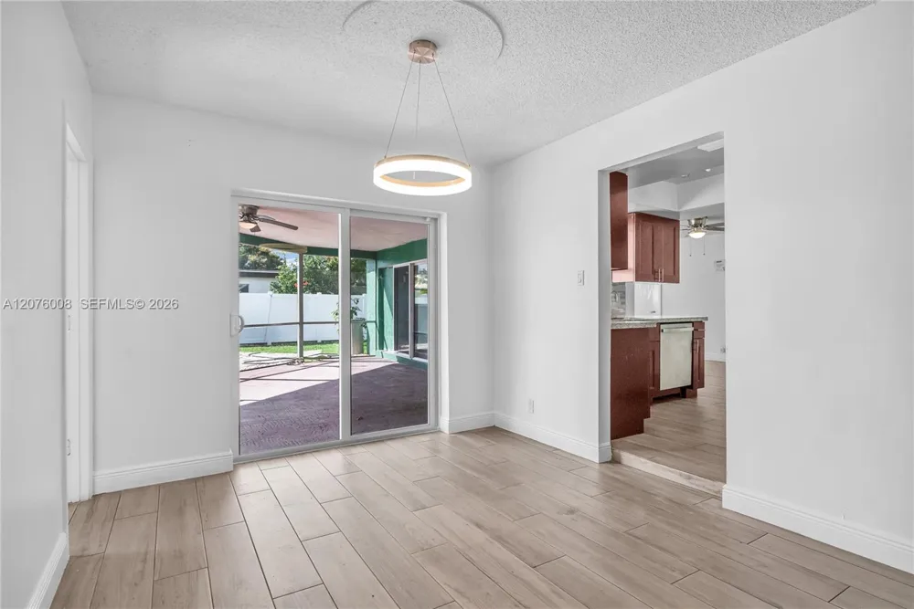 257 NW 79th Ave Margate, FL 33063