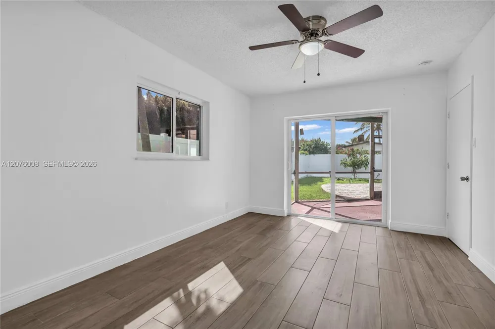 257 NW 79th Ave Margate, FL 33063