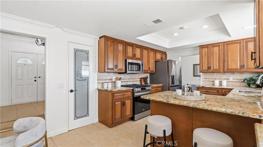 8449 Lemon Avenue Rancho Cucamonga, CA 91701