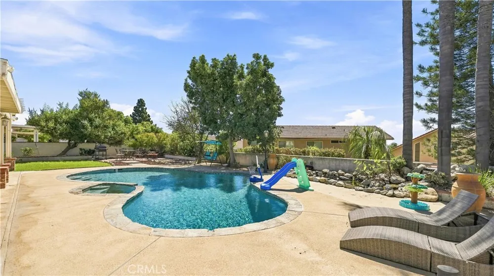 8449 Lemon Avenue Rancho Cucamonga, CA 91701