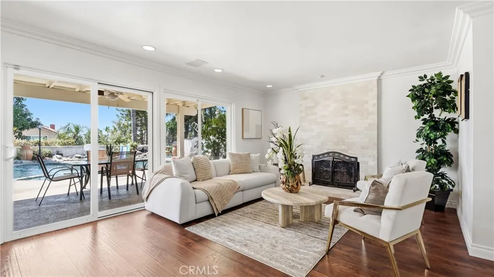 8449 Lemon Avenue Rancho Cucamonga, CA 91701