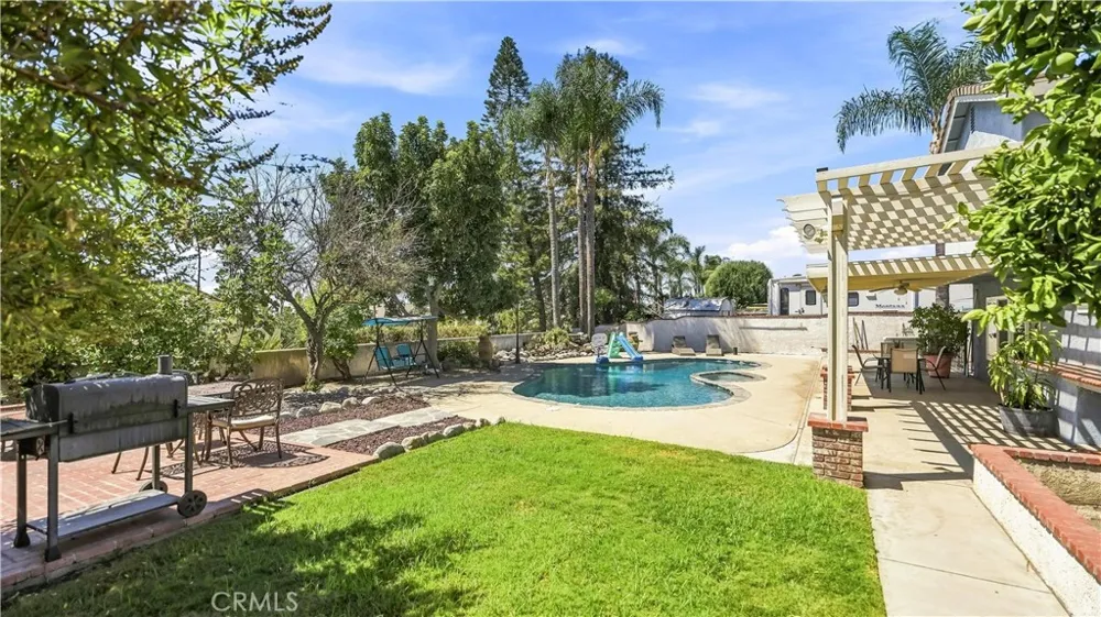 8449 Lemon Avenue Rancho Cucamonga, CA 91701