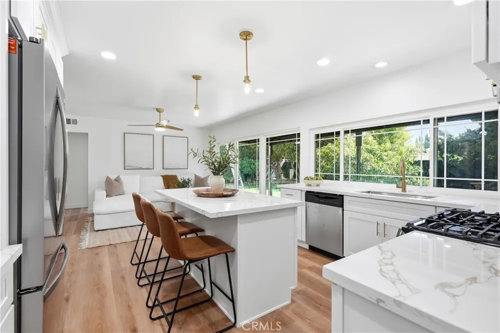 1202 Limerick Placentia, CA 92870